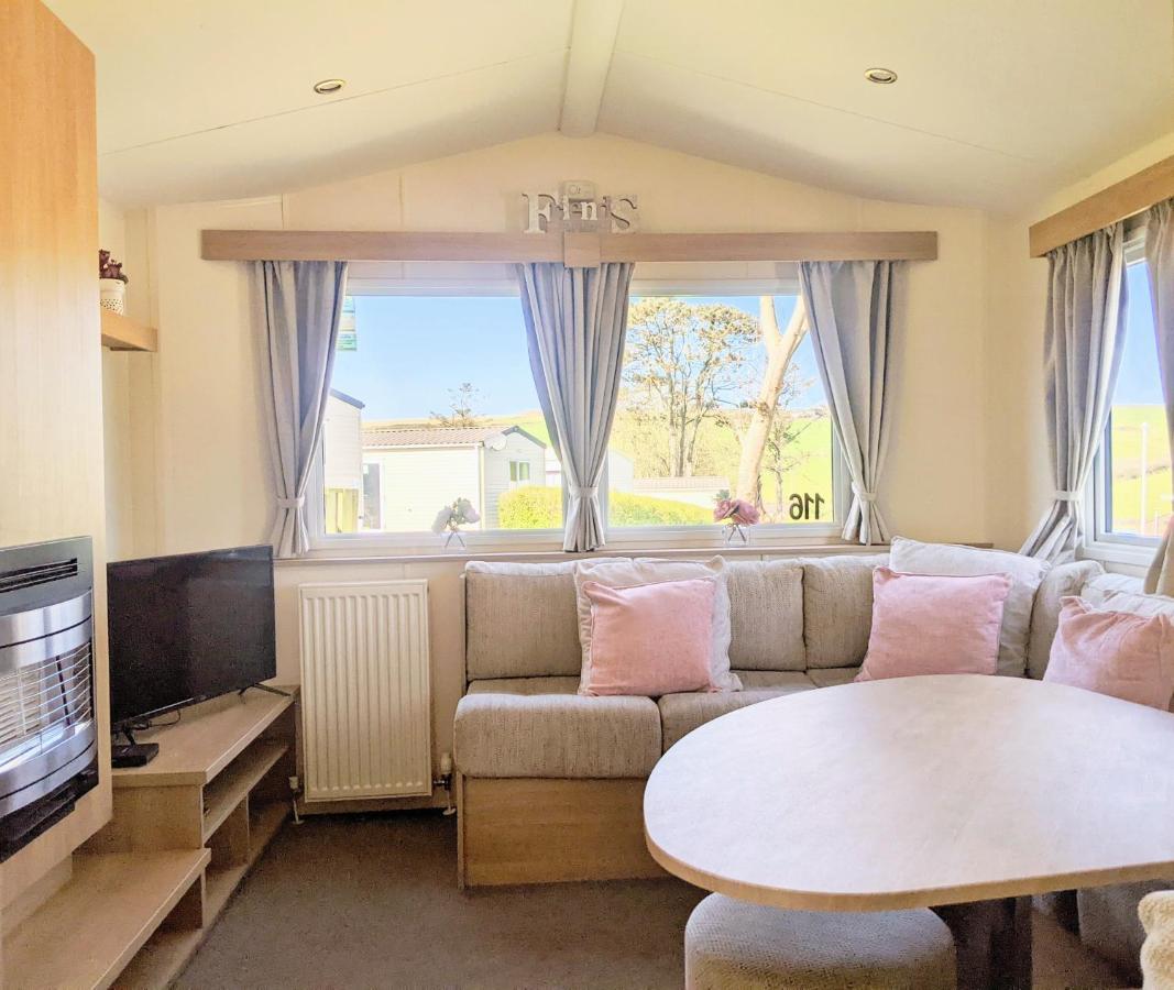 4 Berth Couples And Family Caravan In Beautiful Newquay Bay Resort Εξωτερικό φωτογραφία